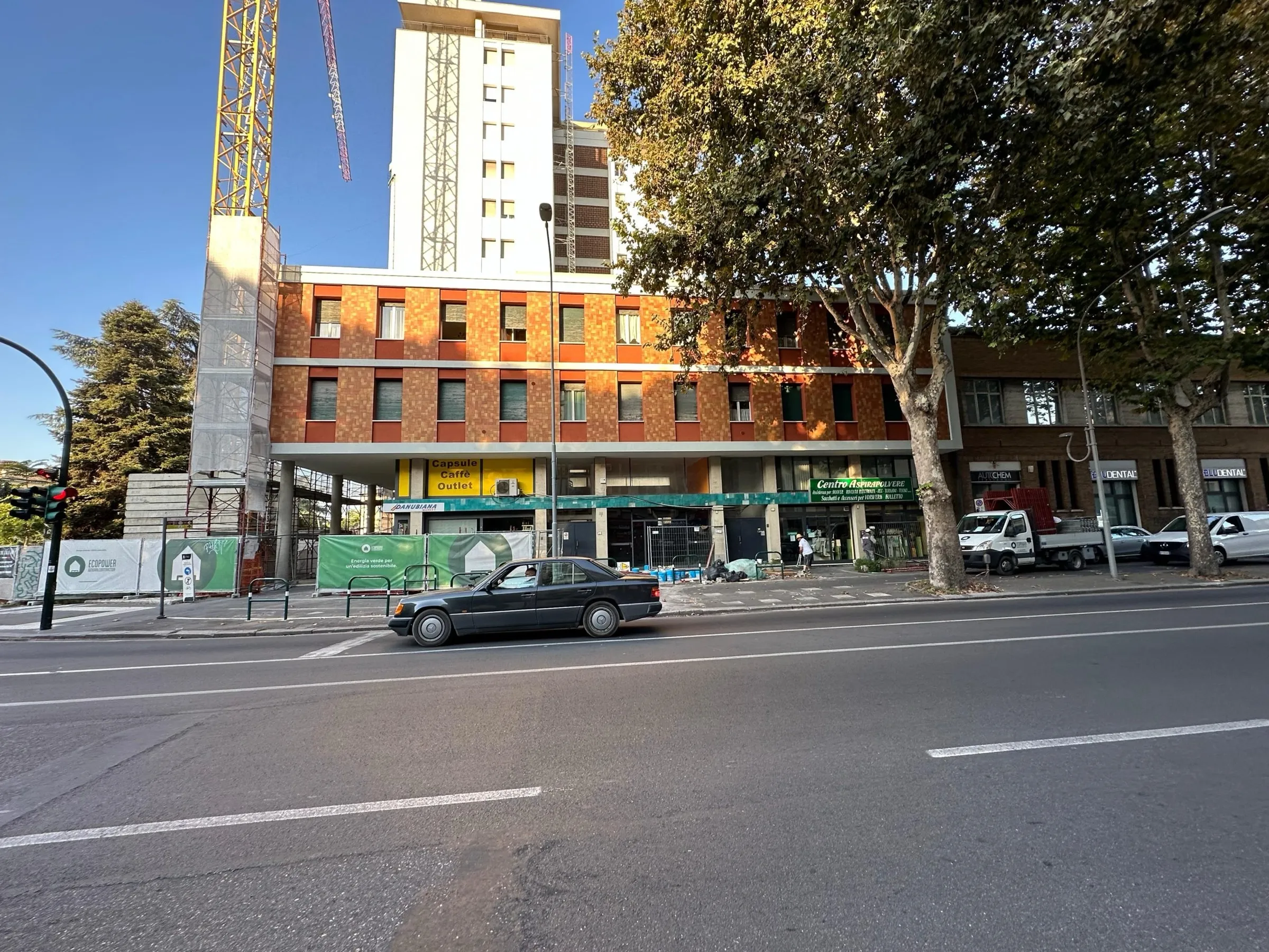 Facciata del condominio di Via Piave 2 dopo la riqualificazione
