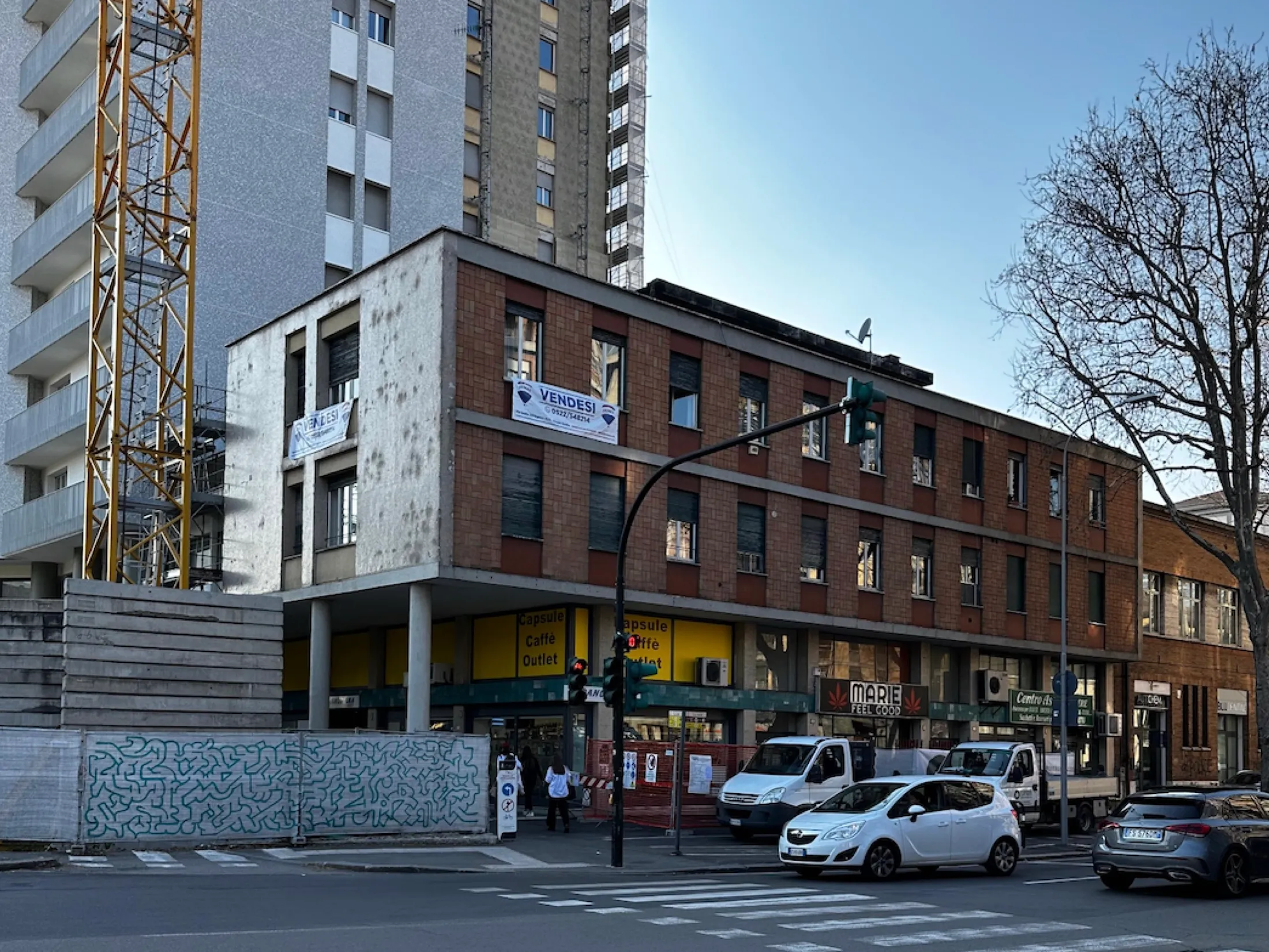 Condominio di Via Piave 2 prima e dopo i lavori — Prima